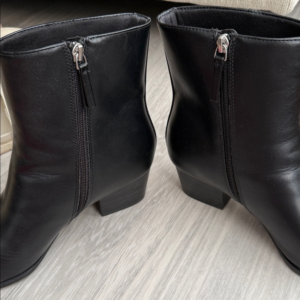 Old Navy Black Ankle Booties - Picture 3 of 7